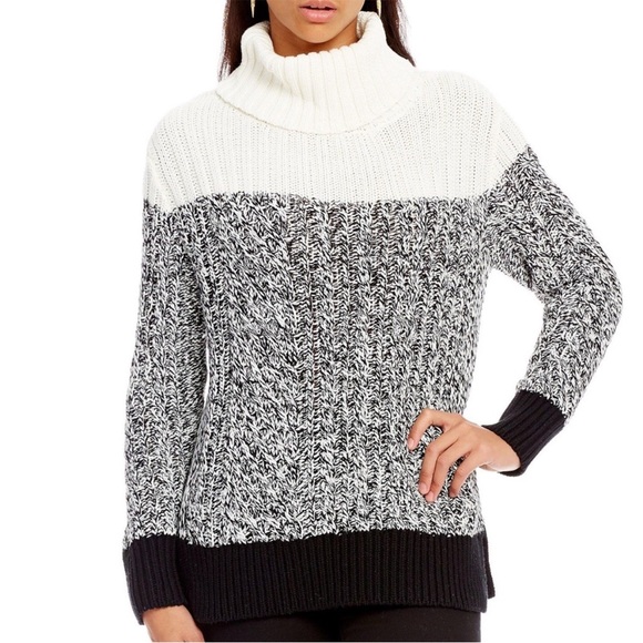 Two by Vince Camuto Colorblock Chunky Sweater XS Black White Cowl Neck Pullover - Picture 1 of 12